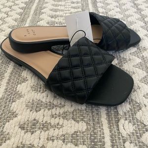 NWT black sandals